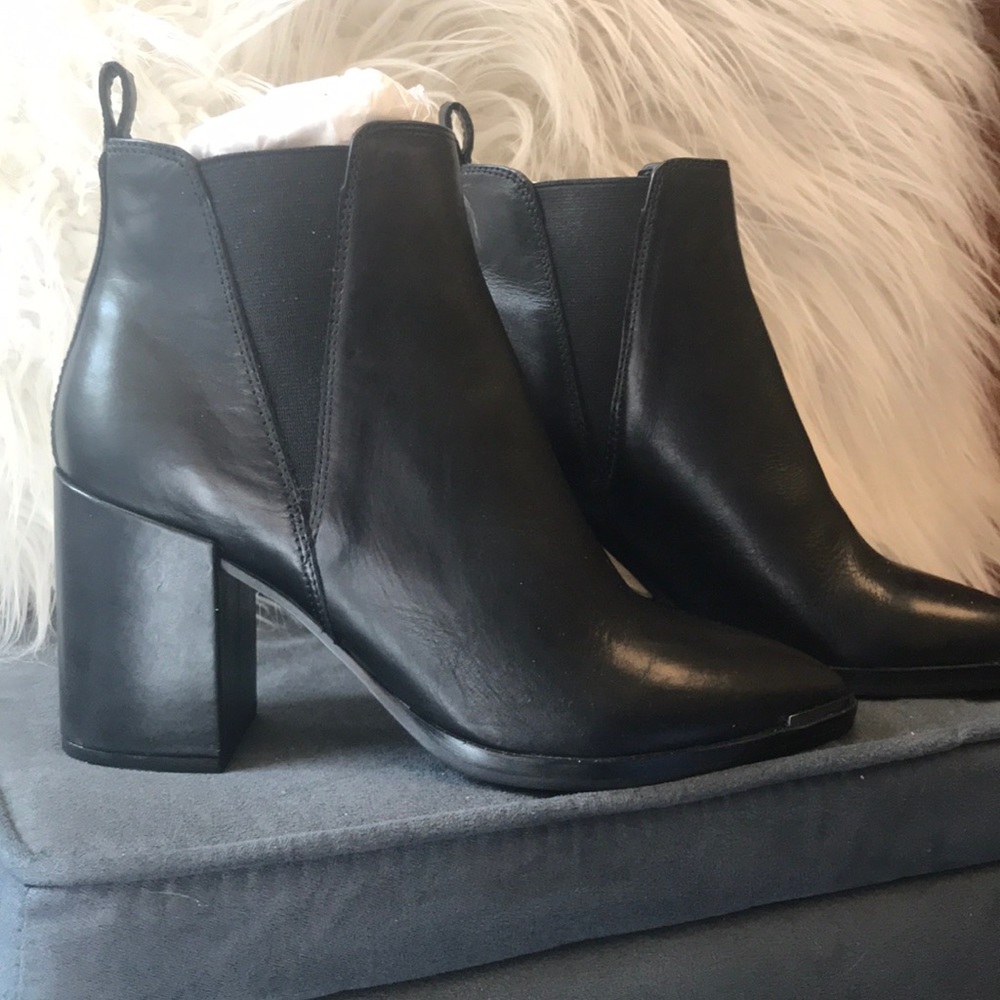 Tony Bianco Bello Booties NWOB